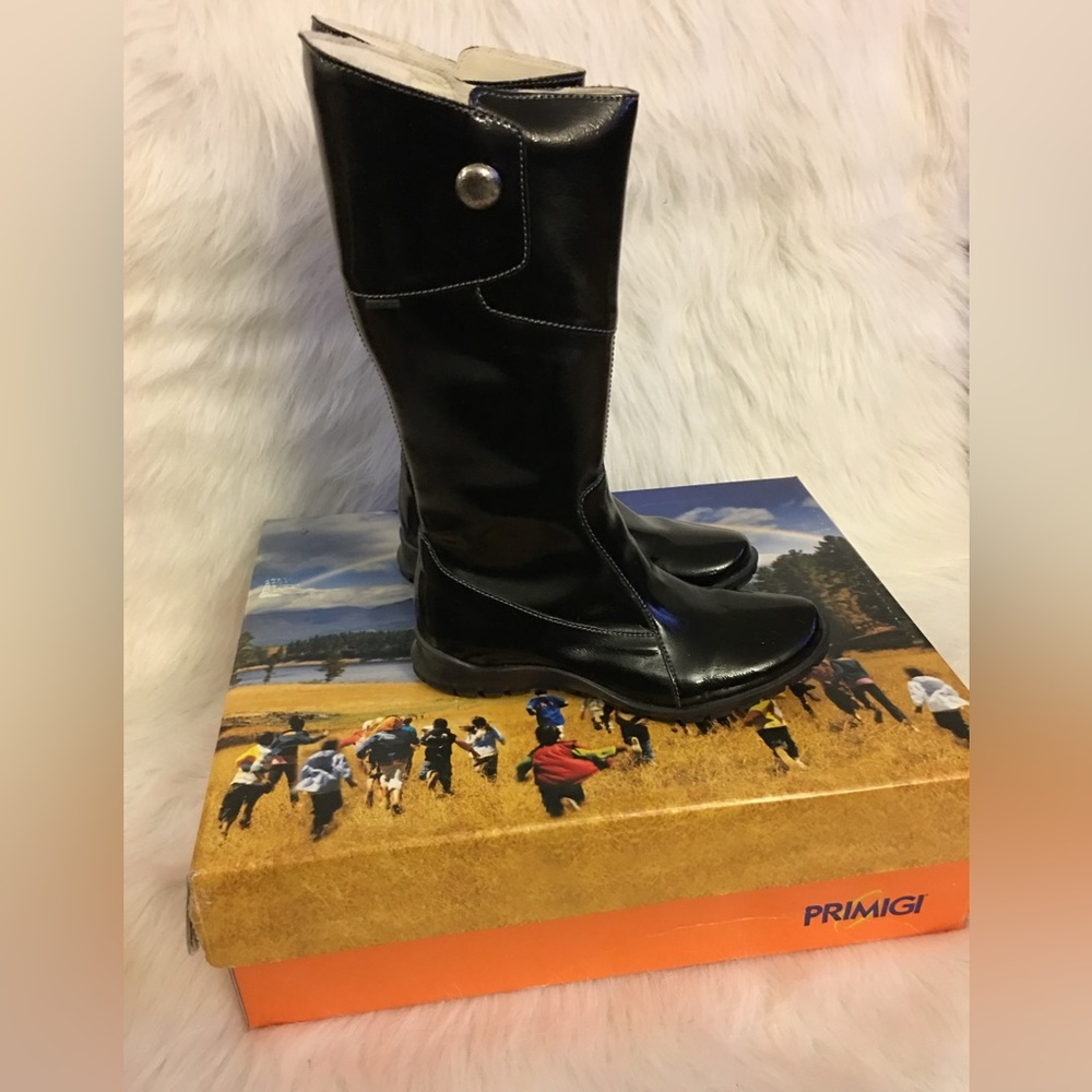 NWT Primigi Girls Black Patent Boots Euro sz 32